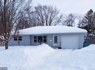 723 E University St, Owatonna, MN 55060