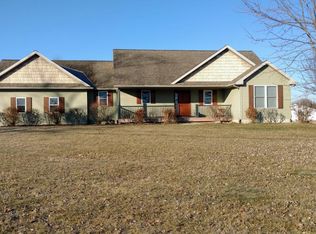 10369 Grange Ave NE, Rockford, MI 49341