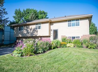 700 Laredo Rd, Papillion, NE 68046