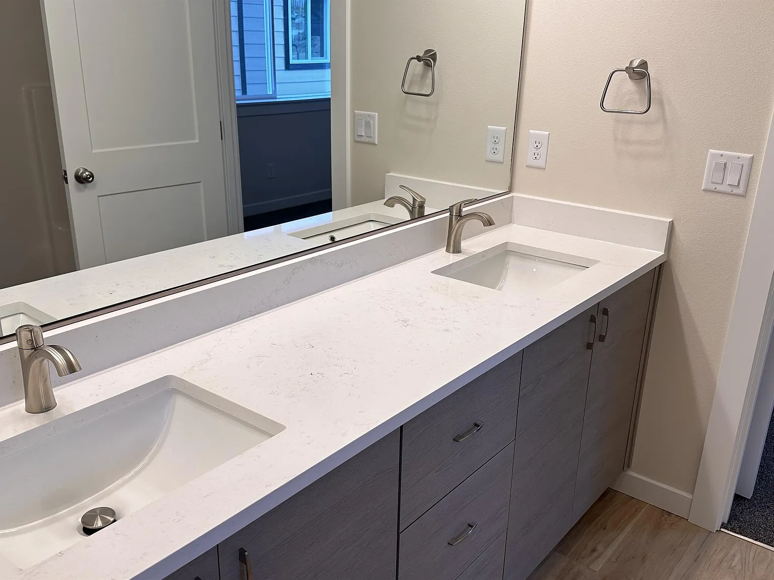 123 9th Avenue - 45 — Photo 3