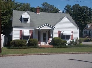 914 Paul St, Martinsville, VA 24112