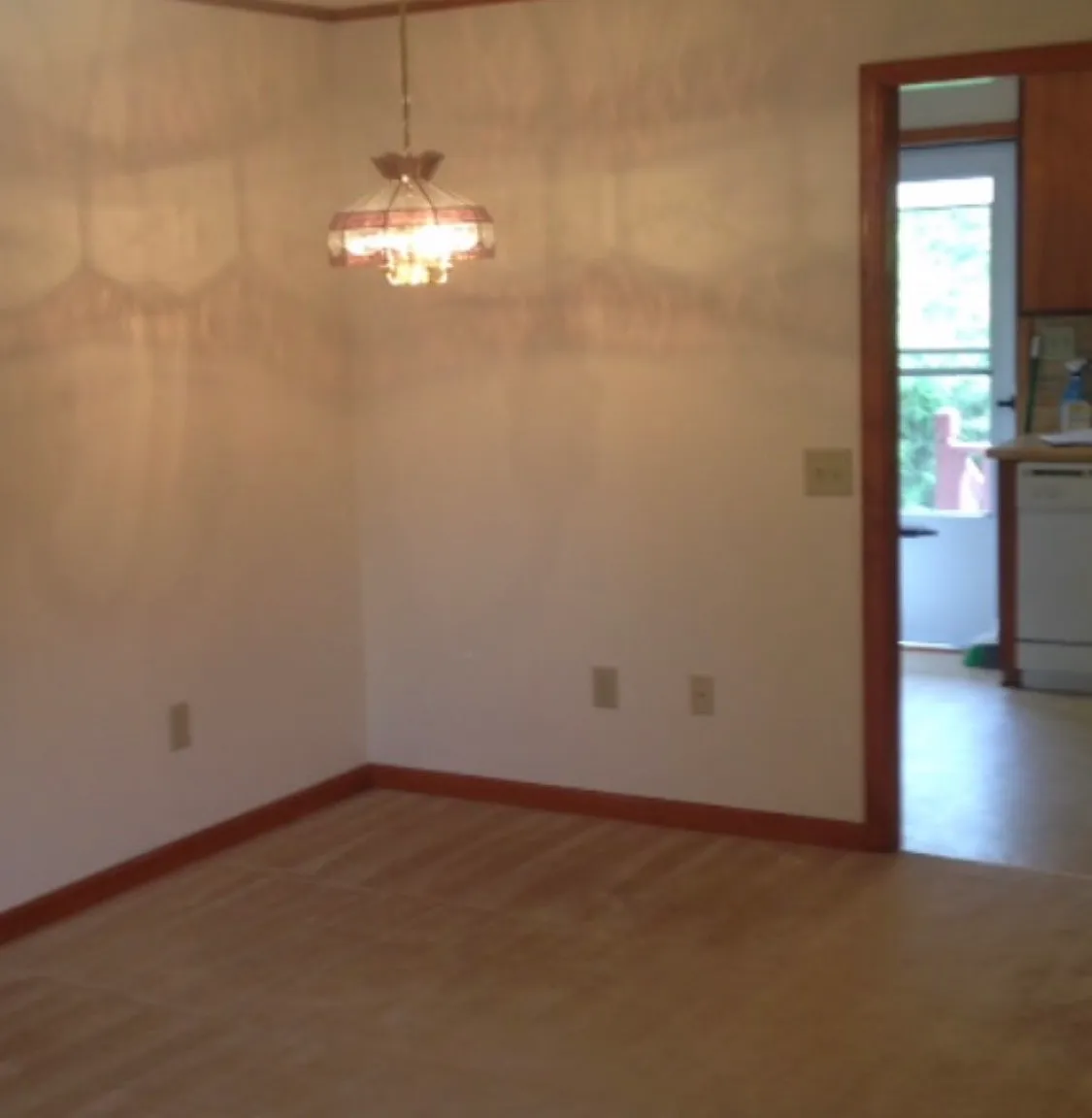2 bed, 835 sqft, $1,050 — Photo 4