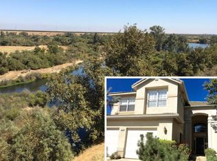 5626 W River Bottom Ave, Fresno, CA 93722