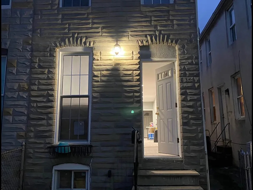 234 S Stricker St