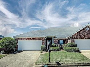 138 Springtree Dr, Brandon, MS 39042