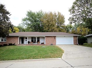 307 NW 4th St, Greenfield, IA 50849