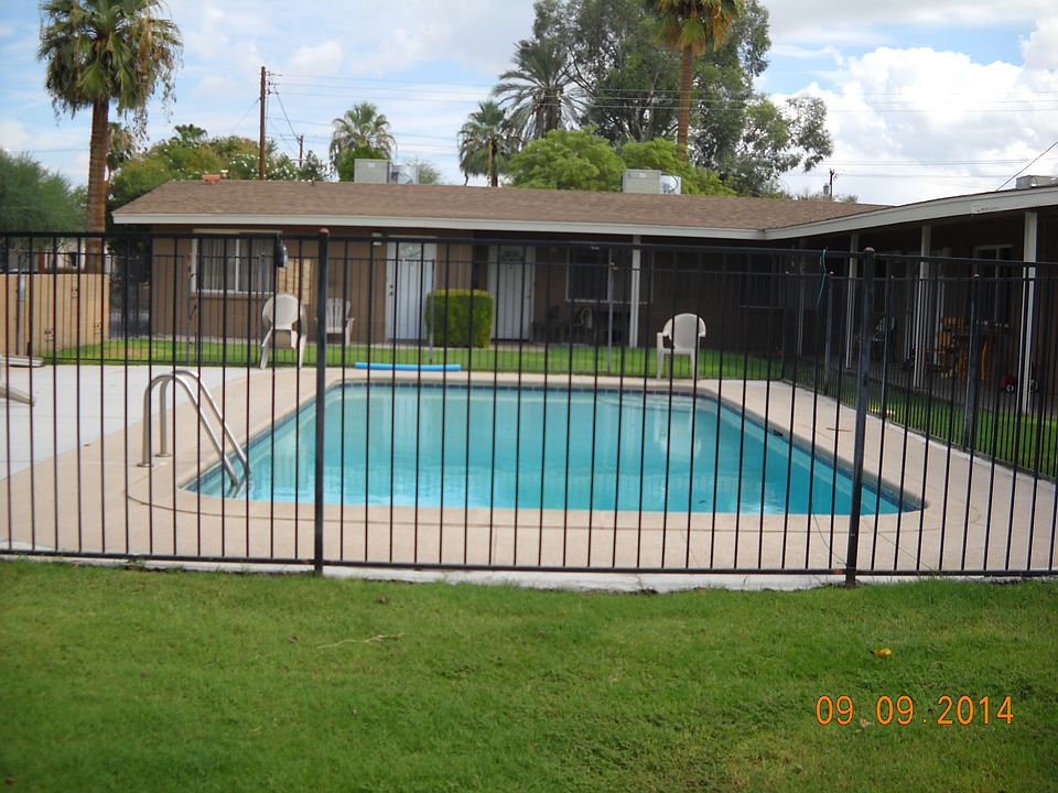 1st image of 2625 E Turney Ave