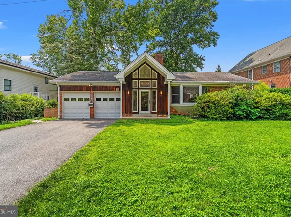 7504 Radnor Rd, Bethesda, MD 20817