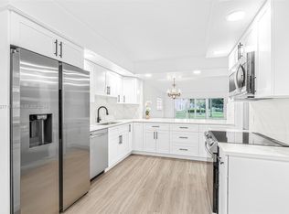 12500 SW 5th Ct APT 101M, Pembroke Pines, FL 33027