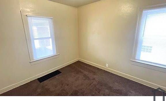 5th image of 3137 N Sherman Dr