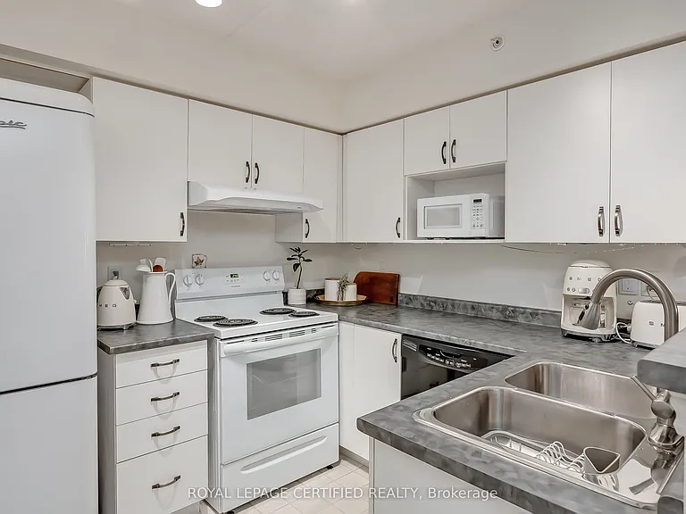 1350 Main St E #308 — Photo 21