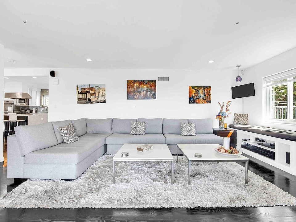 1st image of 7230 Pacific View Dr Floor 1-ID1027169P
