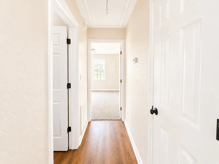 13 Hollywood Cir #A — Photo 8
