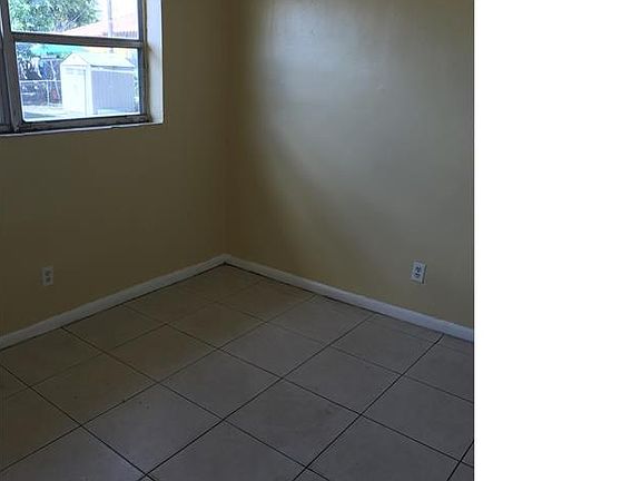 5th image of 2755 NW 14th St #1