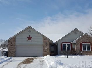 224 W Sawmill Rd, Findlay, OH 45840