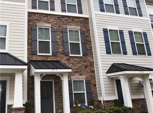 573 Marc Smiley Rd, Chesapeake, VA 23324