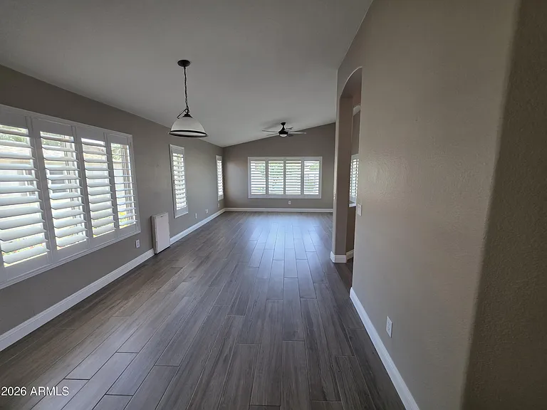 2442 E Nathan Way — Photo 10
