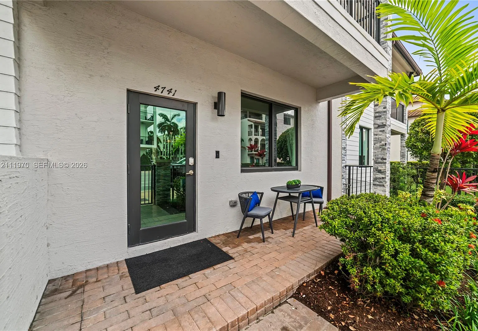 Downtown Doral South Phas — Photo 3