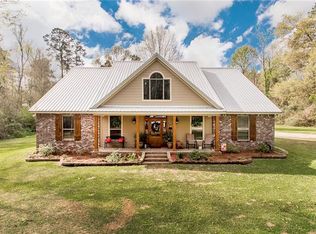 696 Lumber Jack Rd, Bogalusa, LA 70427