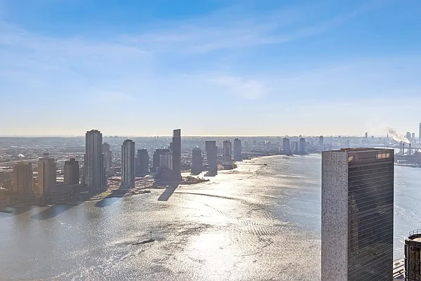 Rented by Compass | media 30