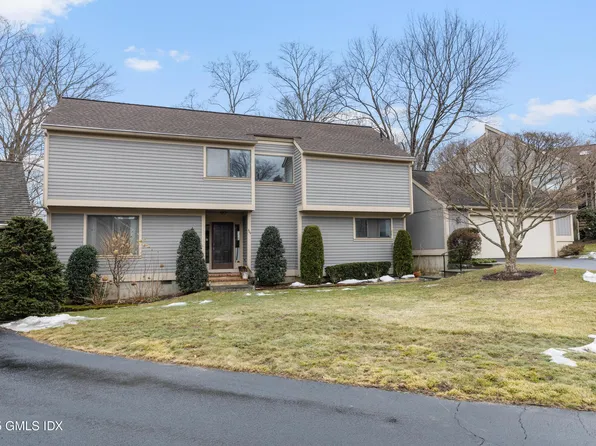 404 W Lyon Farm Dr Unit 404, Greenwich, CT 06831