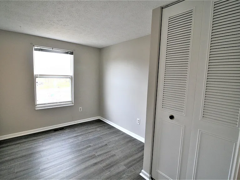 507 Smoketree Ct — Photo 15
