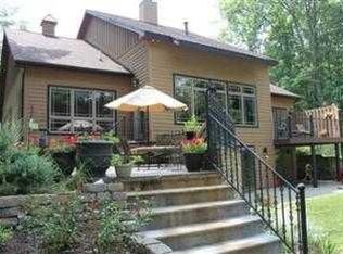 2359 Paradise Point Rd, Oakland, MD 21550