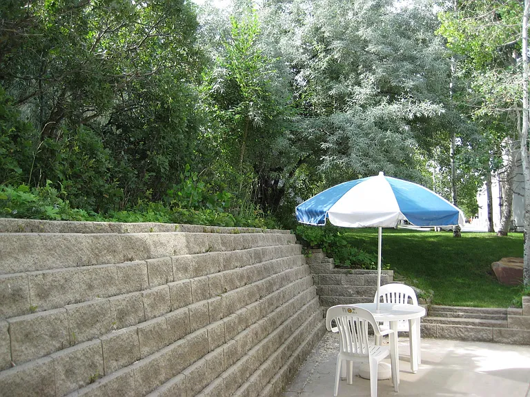 3570 E Wasatch Hills Ln — Photo 14