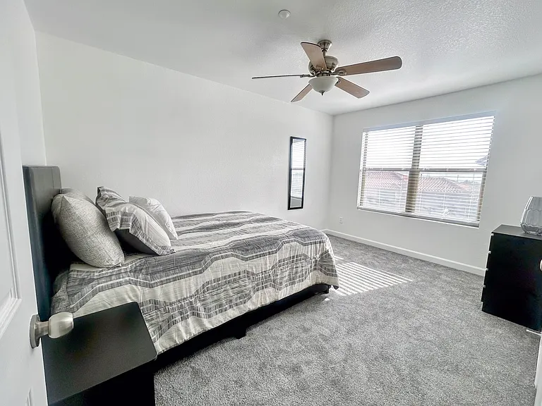 7500 E Deer Valley Rd #7 — Photo 3