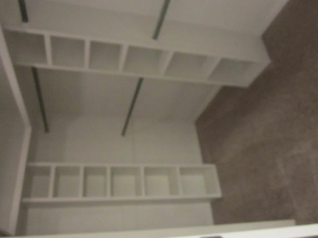 2 bed, $1,300 — Photo 4