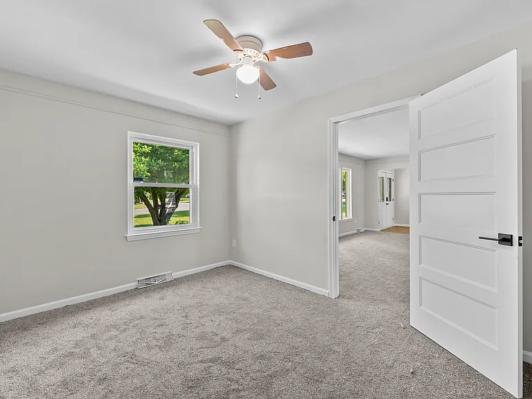 13404 Sequoia Ln N — Photo 26