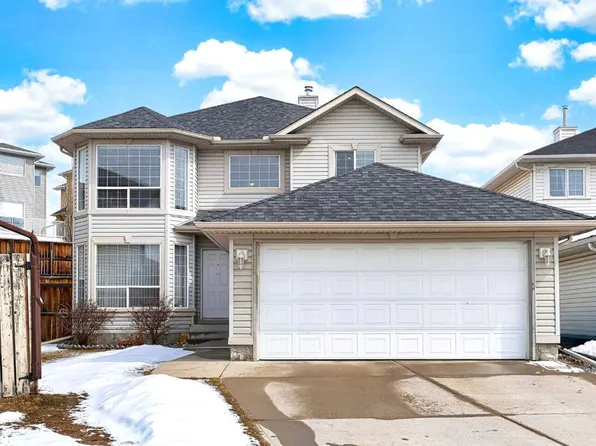 238 SW Royal Birch Vw NW, Calgary, AB T3G 5J8