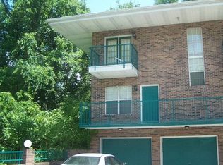 602 W Main St, Sevierville, TN 37862