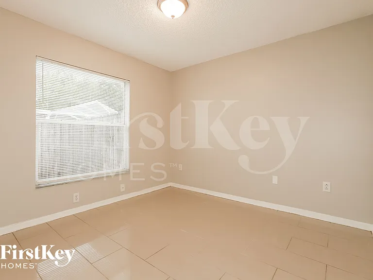 1216 Timber Trace Dr — Photo 8