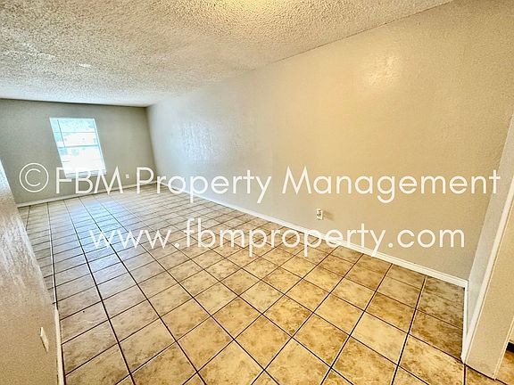 5th image of 2608 W Sycamore Ave APT 6