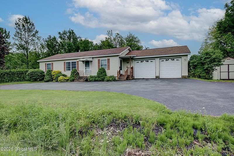 2nd image of 7742 Mariaville Road