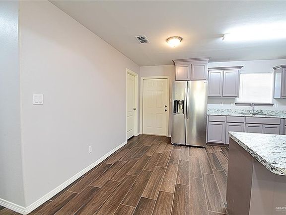 3rd image of 107 Paseo Del Sol St