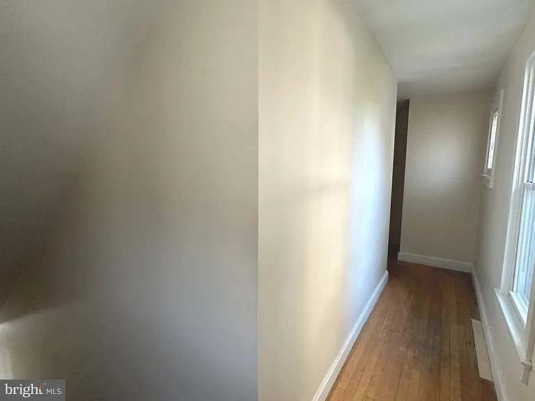 38 Wayside Ave #2 — Photo 7