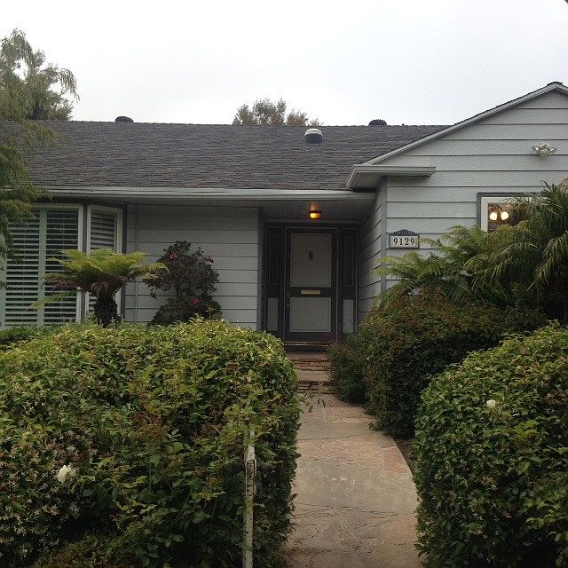 1st image of 9129 Sawyer St