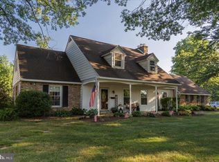 2348 Oakfield Rd, Warrington, PA 18976