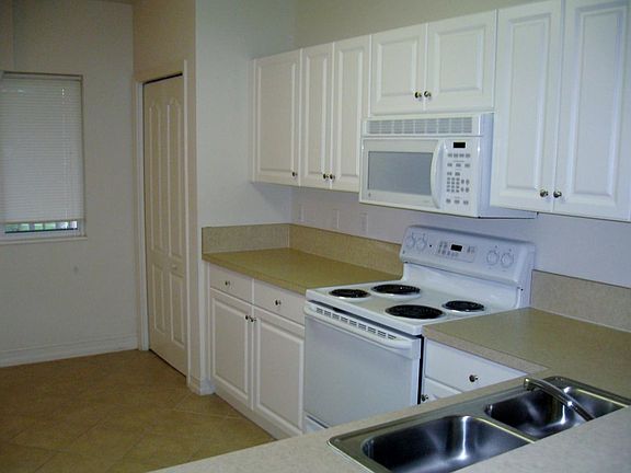 2nd image of 7804 Regal Heron Cir APT 303