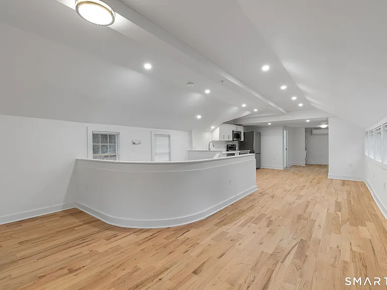 523 Danbury Rd #C — Photo 10