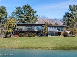 86 Wildwood Rd, Stamford, CT 06903