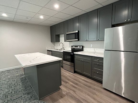 4th image of 7770 Vickers St Suite 202