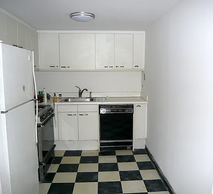 Sold by Regatta NY Realty | media 14