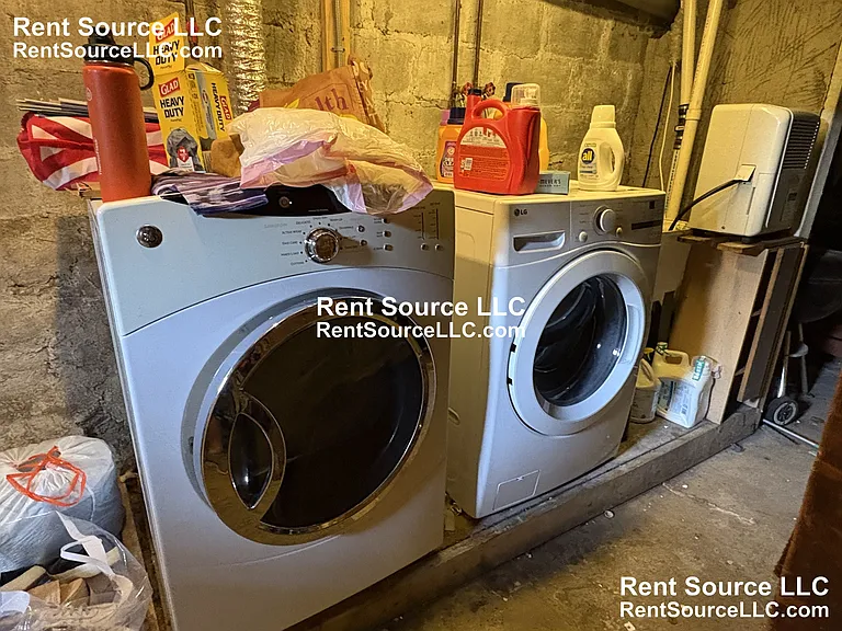 33 Stoughton St — Photo 18