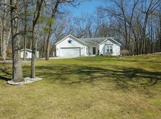 11420 N Bailey Valley Dr NE, Greenville, MI 48838