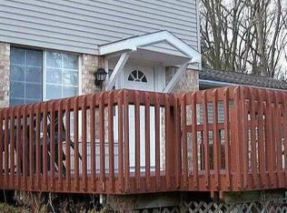 3936 Hunters Ridge Dr APT 2, Lansing, MI 48911