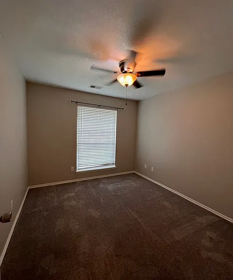 12112 S Land Ave — Photo 10