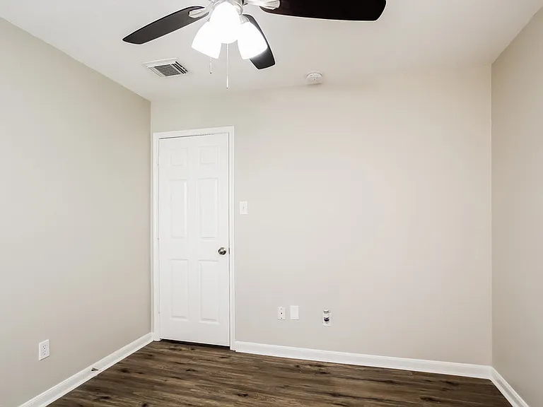 22831 Twisting Pine Dr — Photo 14